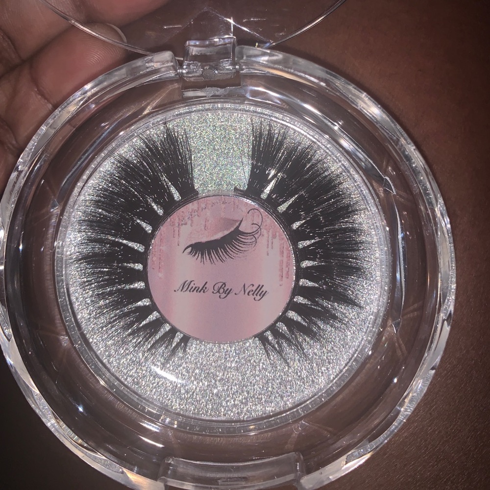 Mink eyelashes